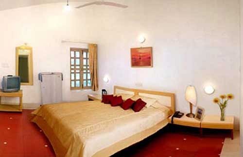 Golden Swan Beach Resort Муруд Экстерьер фото
