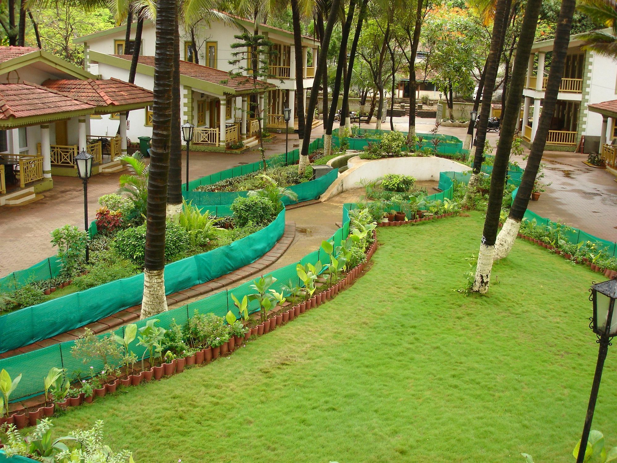 Golden Swan Beach Resort Муруд Экстерьер фото